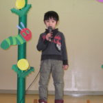 2月誕生会 絵本貸出し 幼虫 012 2月誕生会 絵本貸出し 幼虫 012