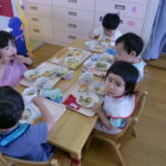 給食１ 011