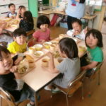 給食１ 028